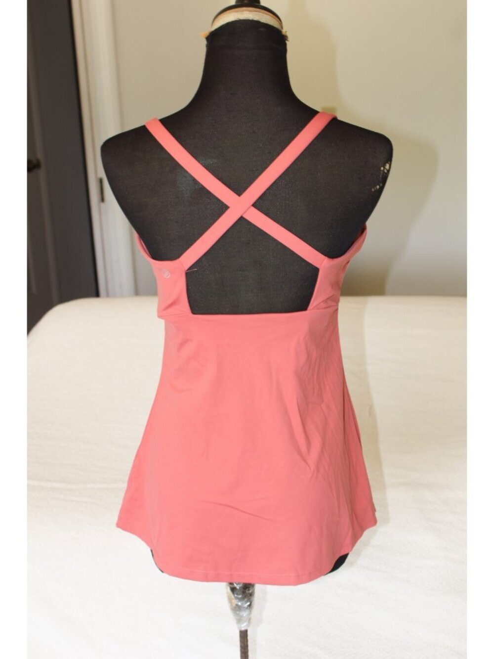 Savvi Kuma Tank Top Padded Shelf Bra Medium Coral pink Criss-cross back Straps - Picture 7 of 10